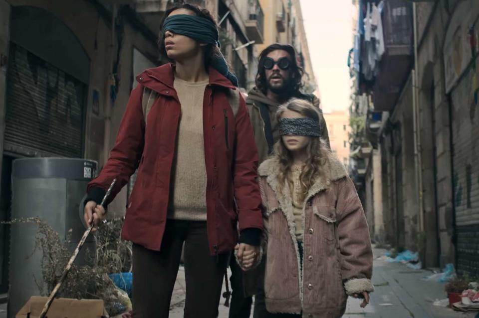 boom reviews Bird Box: Barcelona